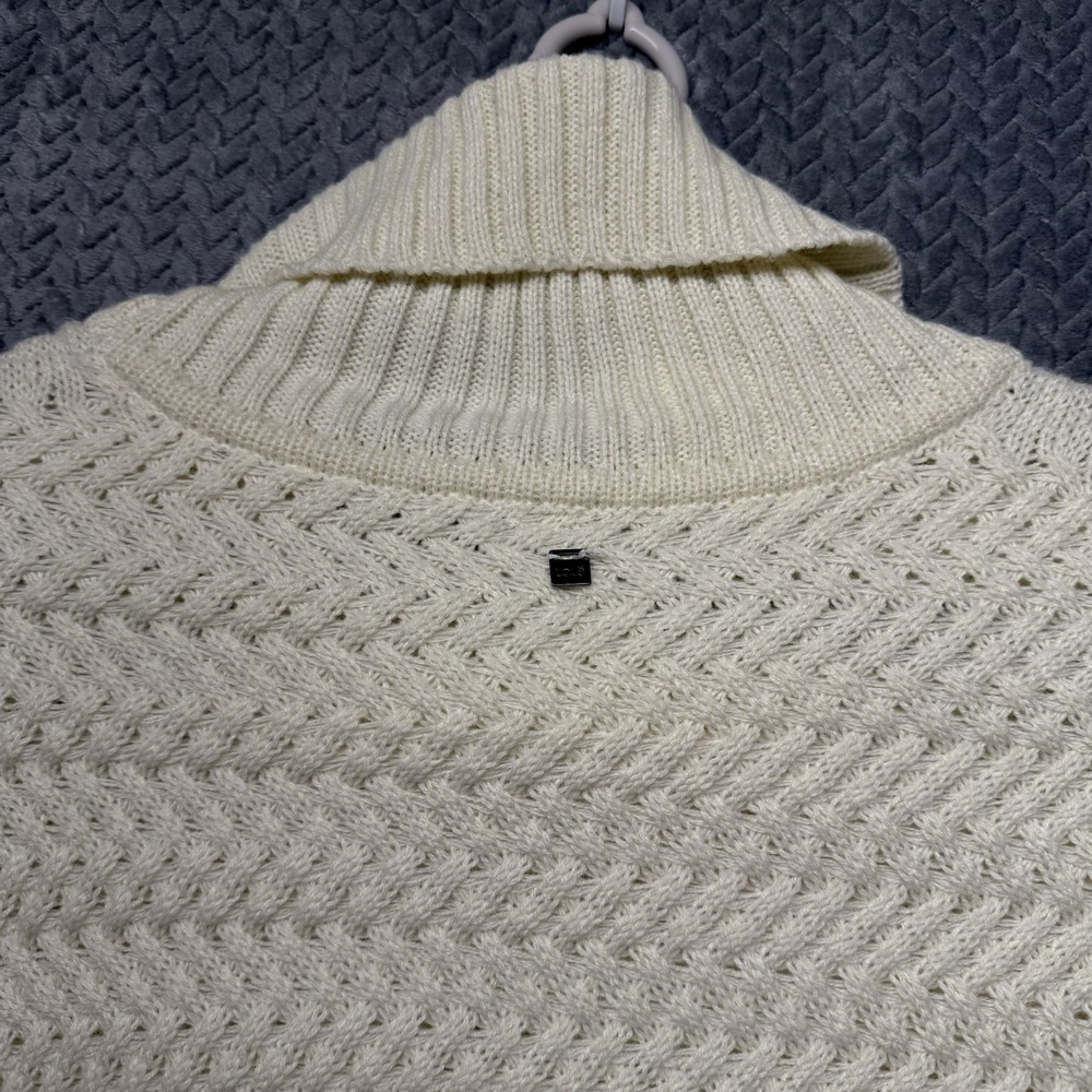 Lole Women's Cream Knit Poncho Sweater One Size Cowl Neck Chevron Pattern Cozy - Picture 8 of 13